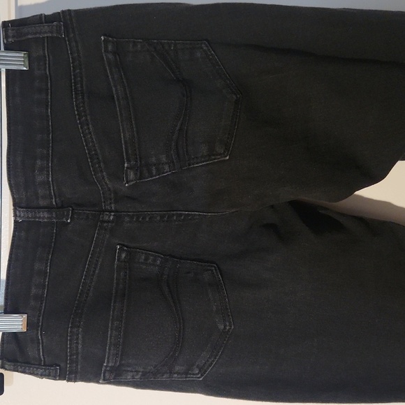 Jeggings Black. 2 regular skinny pants - Picture 3 of 4